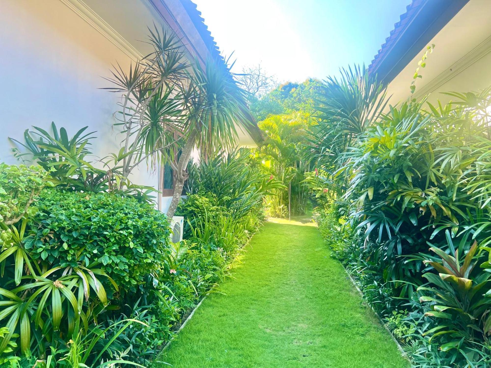 Peninsula Beach Resort Nusa Dua  Exterior photo
